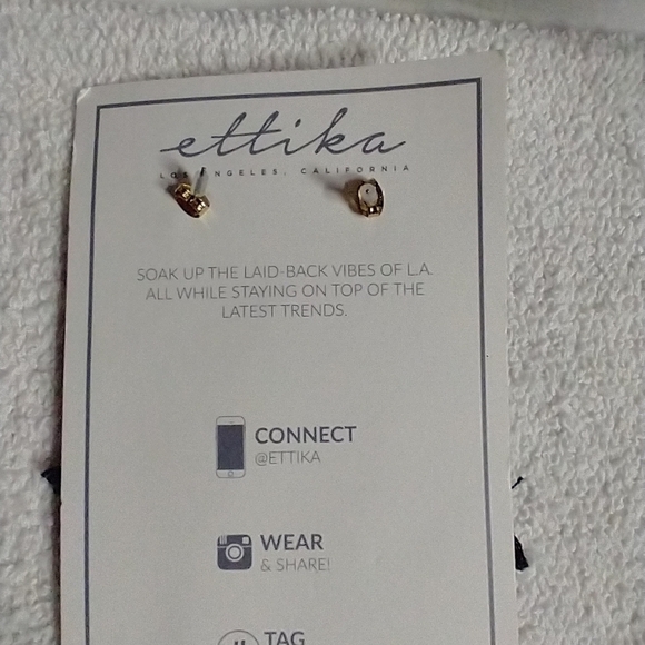 Ettika black dangle post earrings - Picture 2 of 3